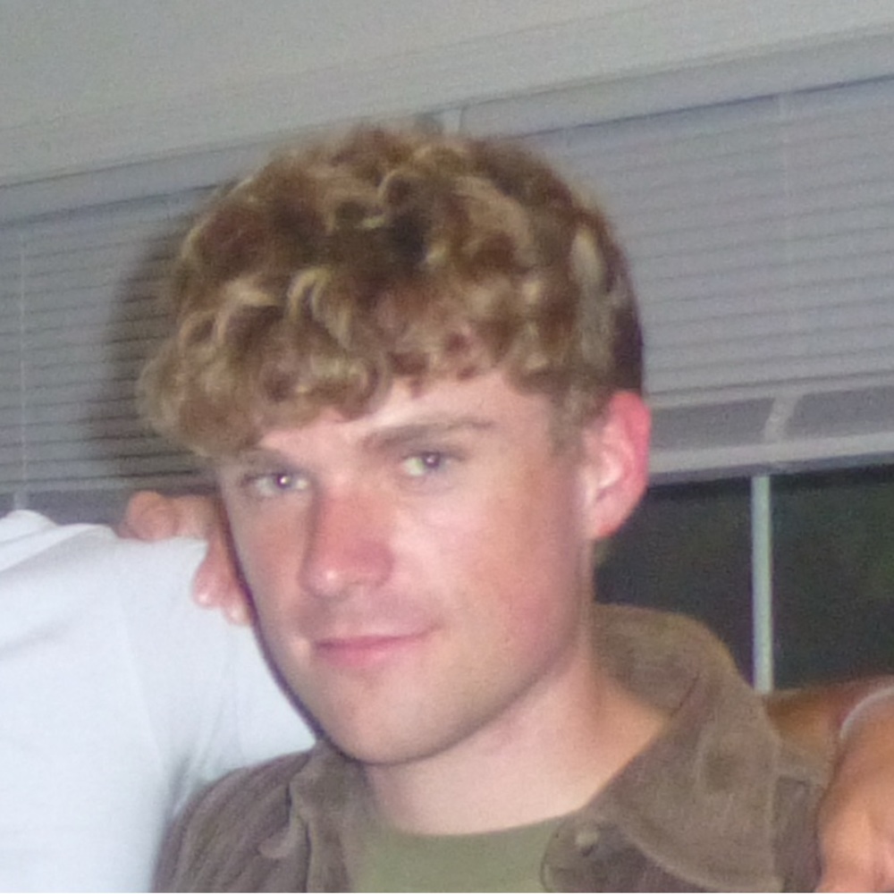 Meet your Posher, Daniel